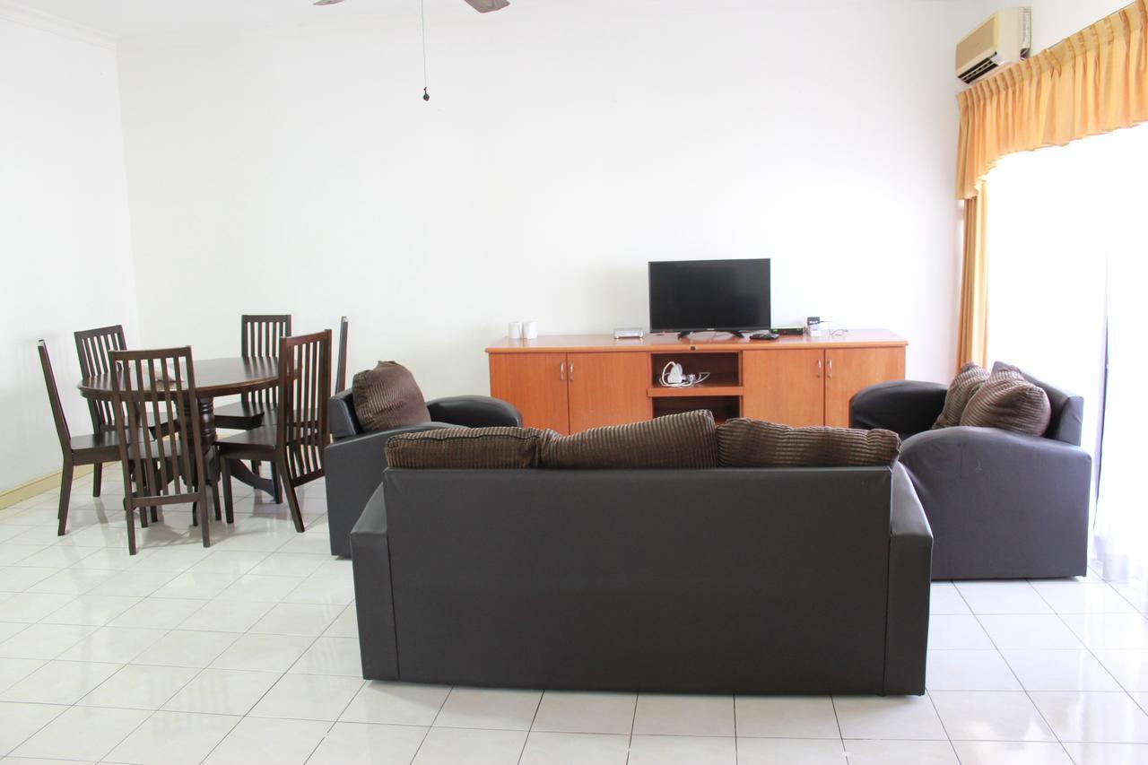Marina Court, Kota Kinabalu, Sabah Villa Bagian luar foto