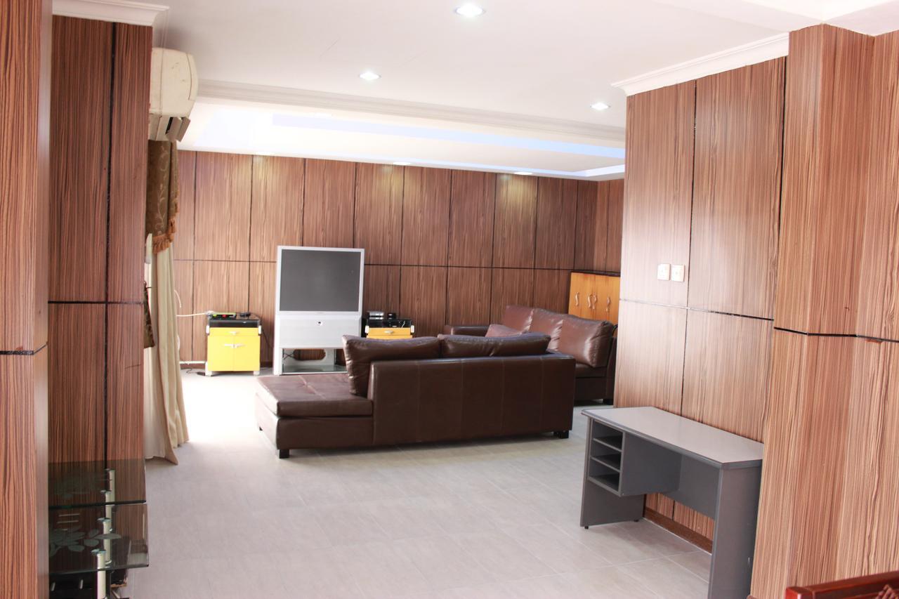 Marina Court, Kota Kinabalu, Sabah Villa Bagian luar foto