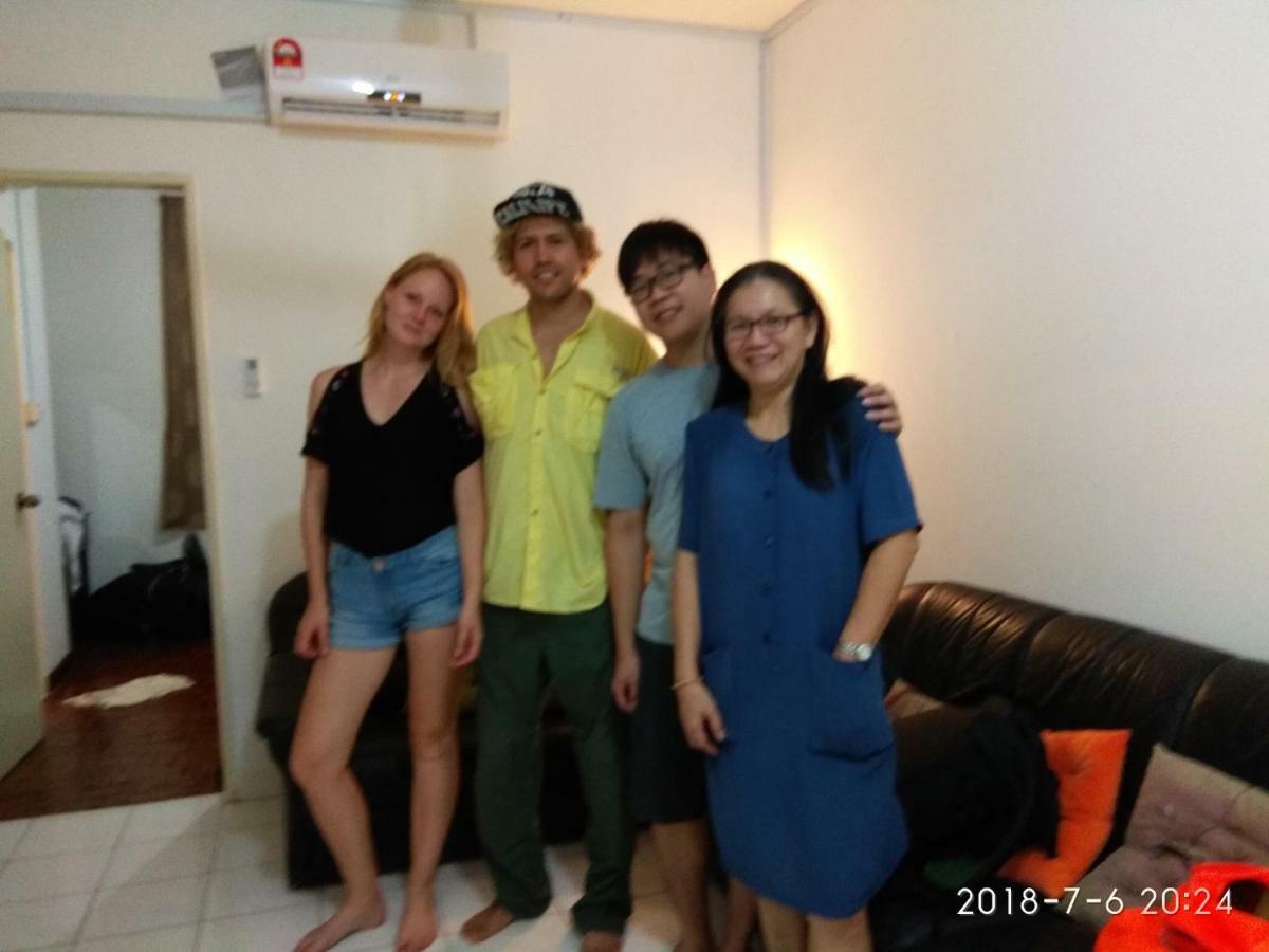 Marina Court, Kota Kinabalu, Sabah Villa Bagian luar foto